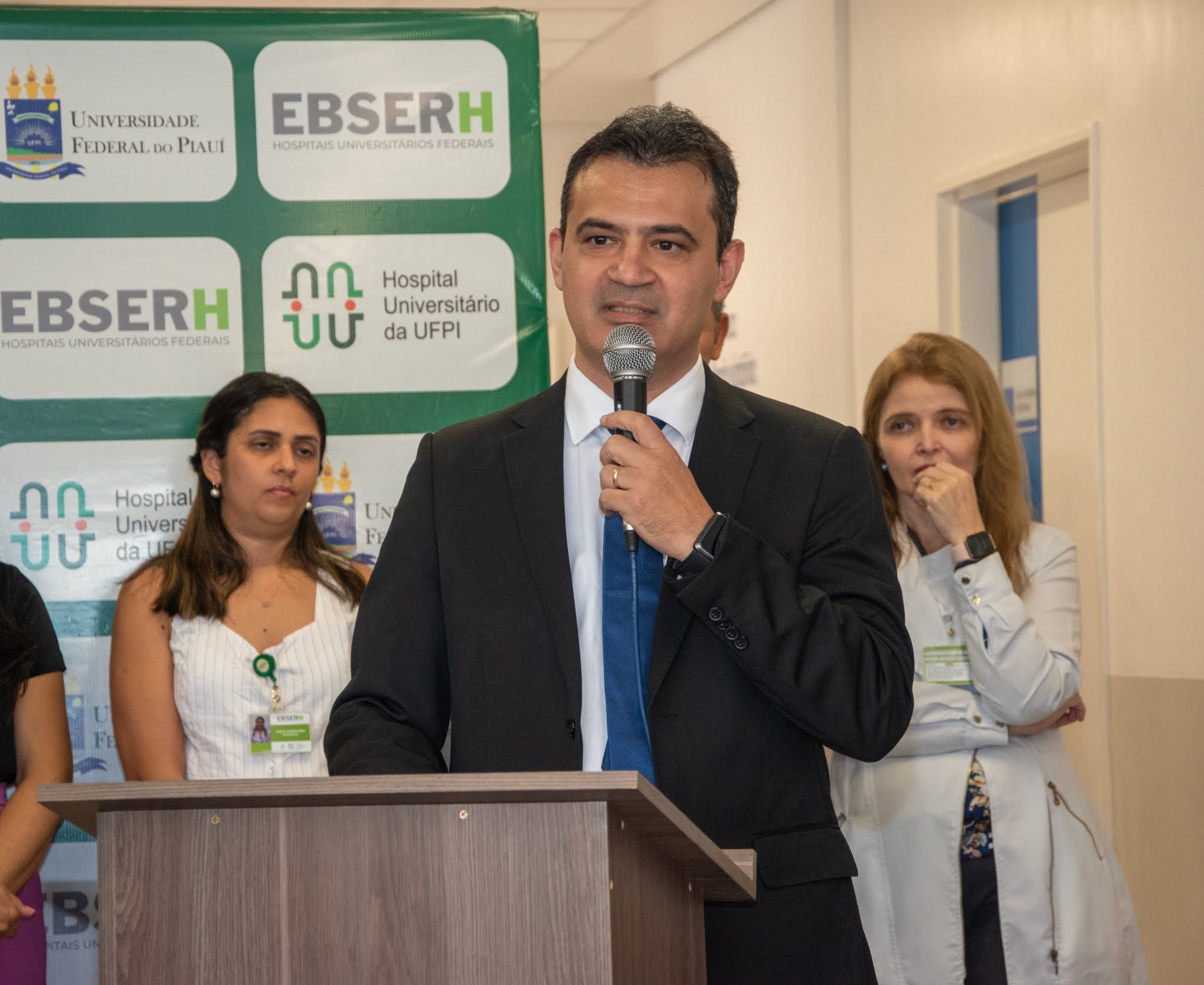 Inauguração_serviço_de_radioterapia-12.jpg