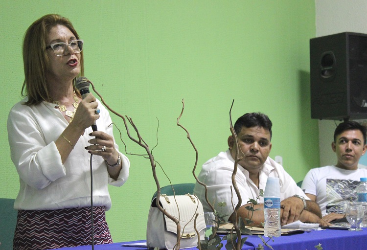 2 Coordenadora do Curso de Administração Antonella Chagas Campo Maior