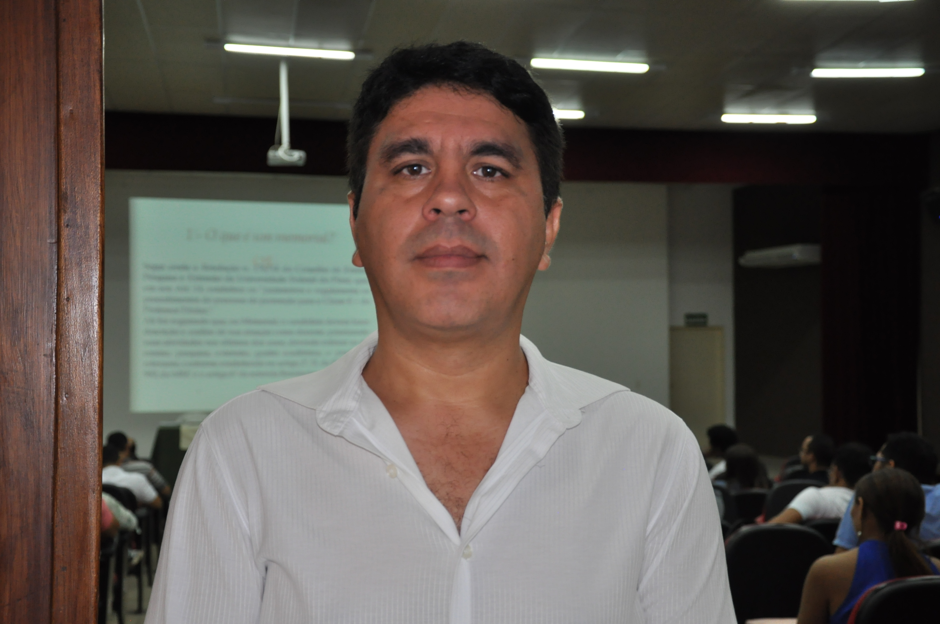 Prof. Dr. Francisco Nascimento Coordenador do Programa de Pós Graduação em História do Brasil