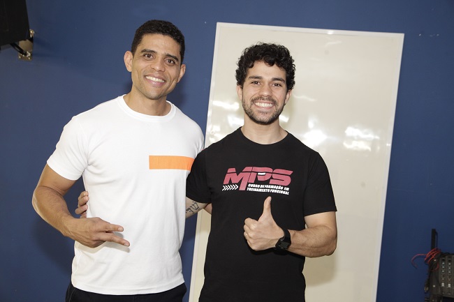 Professores Francisco Filho e Gabriel Silva do Curso 08 Treinamento funcional moderno XIV Congresso Fiep20190531095016